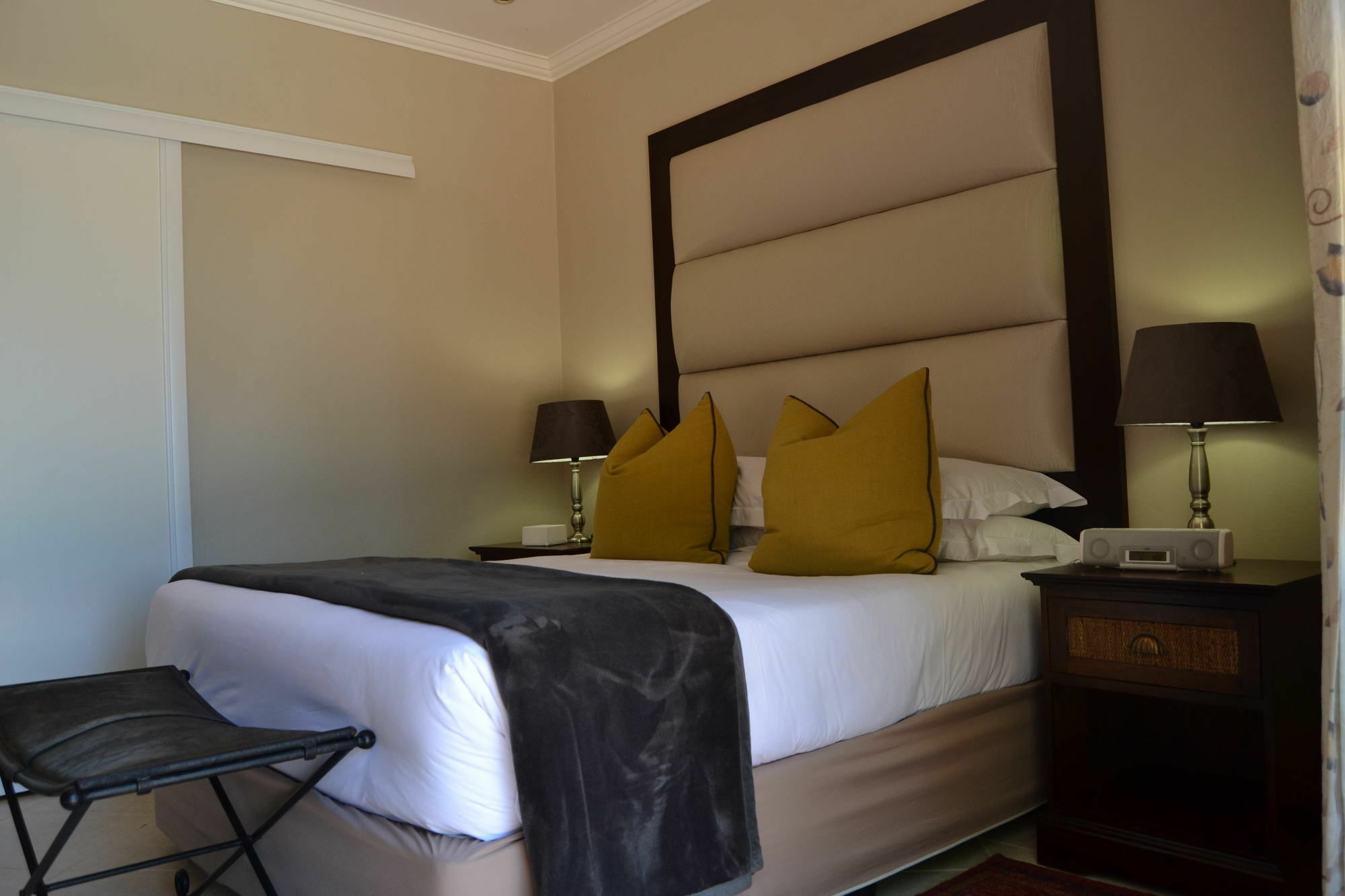 เดอะ แคปิทอล เกสต์ เฮาส์ Hotel กาโบโรเน ภายนอก รูปภาพ